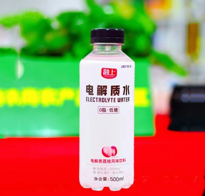 融上電解質(zhì)水荔枝風(fēng)味飲料500毫升